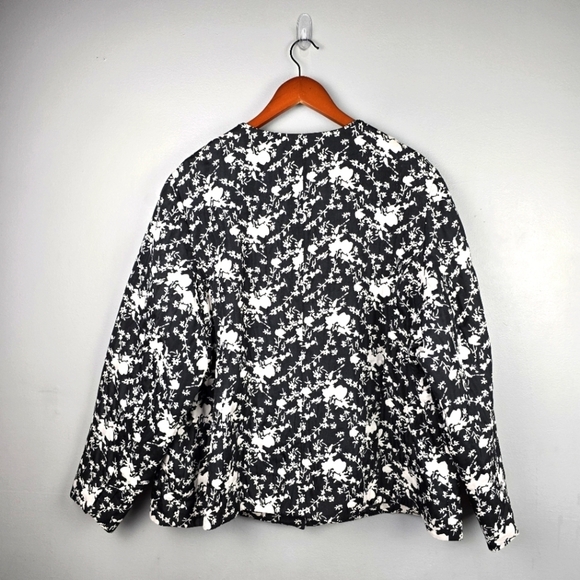 COLDWATER CREEK Floral Structured Jacket Blazer Crew Neck Black White Womens 24 - Picture 7 of 15